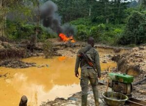 Orpaillage illégal en Côte d’Ivoire : le CNS durcit la riposte avec de nouvelles mesures