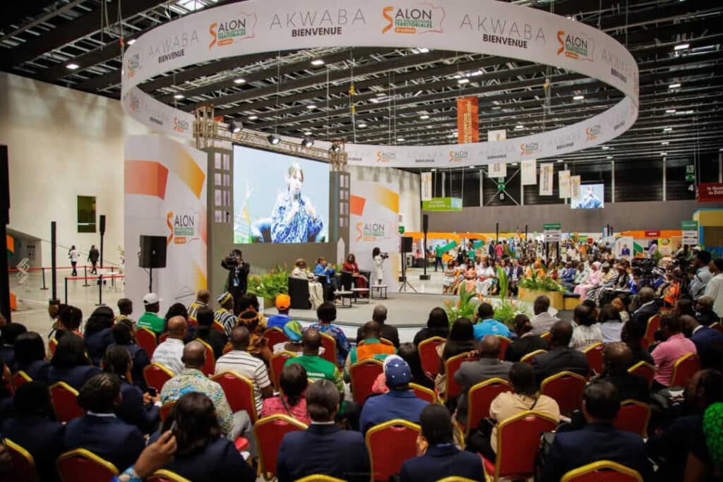 HUB24-2016-10-17-SALON-COLLECTIVITE